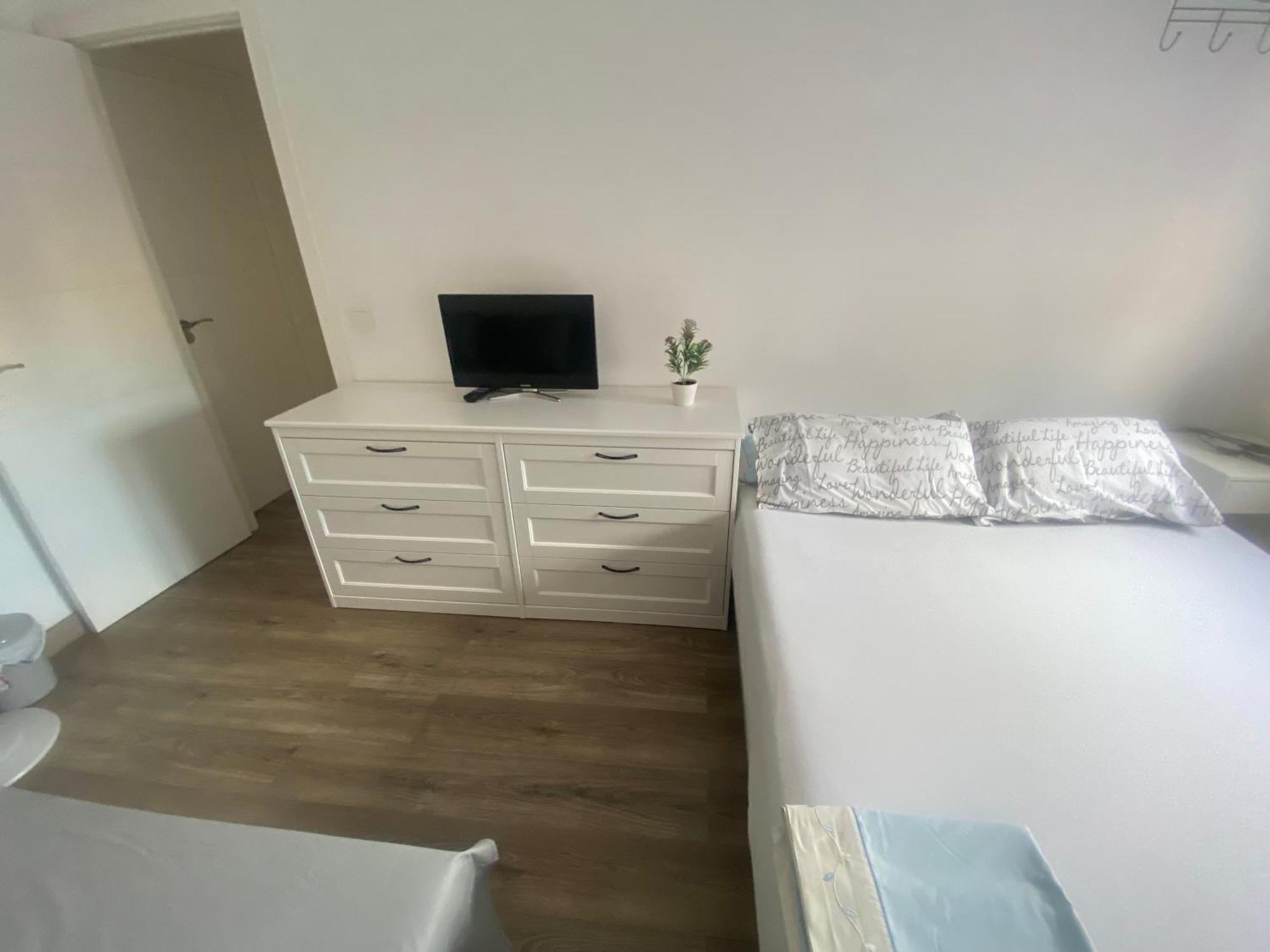 Piso Vacaciones En Familia O Amigos Apartment มาลากา ภายนอก รูปภาพ